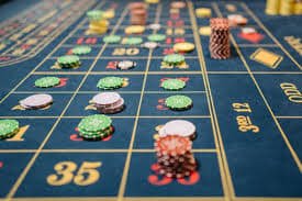 det 5777 mobile homepage view for Bangladesh sports and casino users